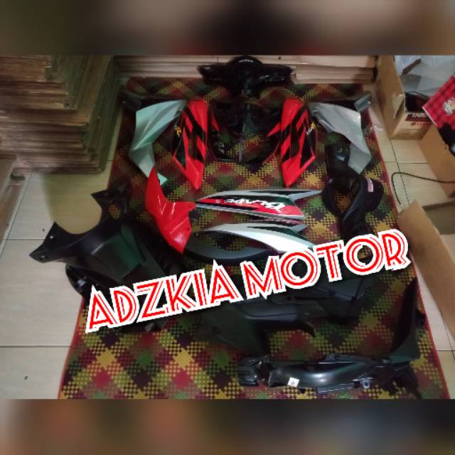 *READY* full body honda blade lama old merah silver
