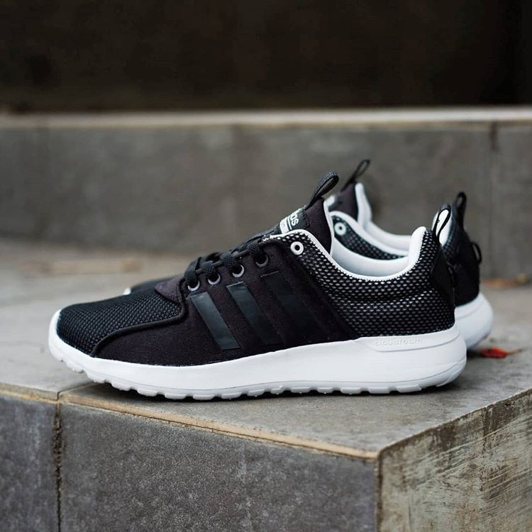 Sepatu Adidas ORIGINAL Lite Racer Aero Black White