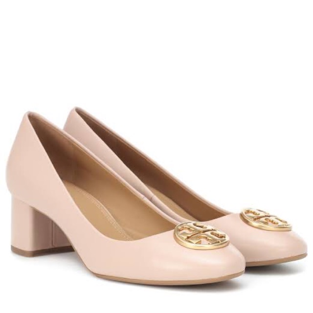 tory burch chelsea pump