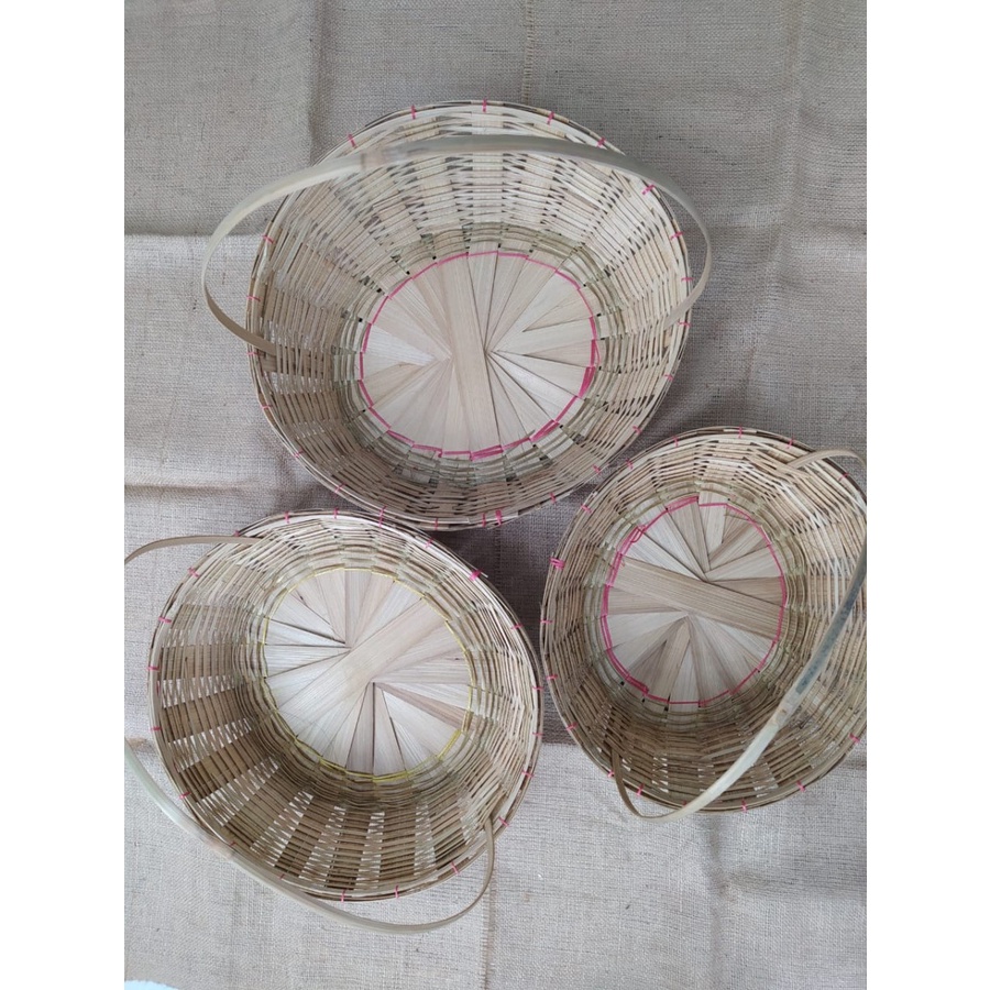 

Keranjang Parcel Bambu / Hampers parcel / parcel buah / parcel lebaran 1 Set isi 3 Pcs