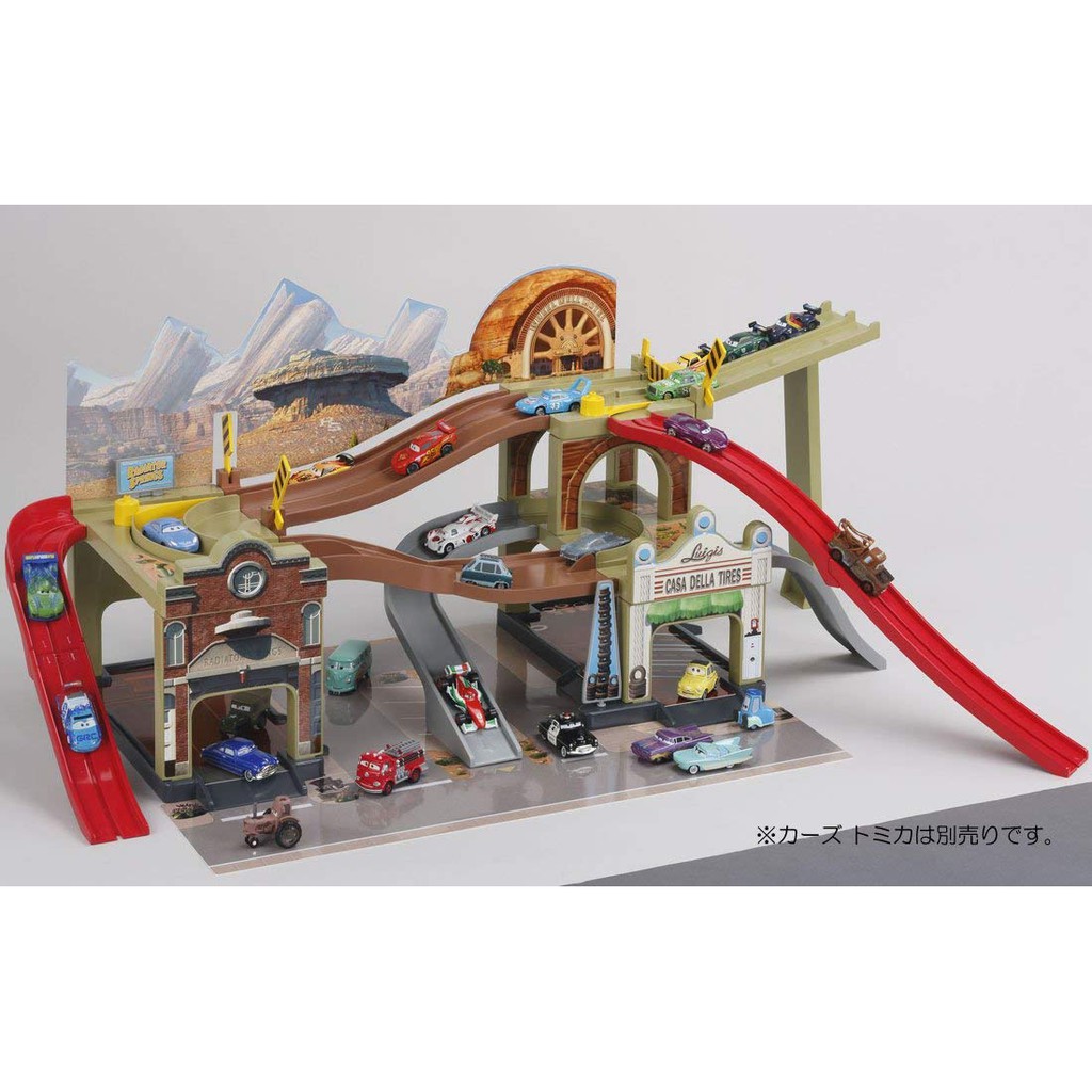 takara tomy car track