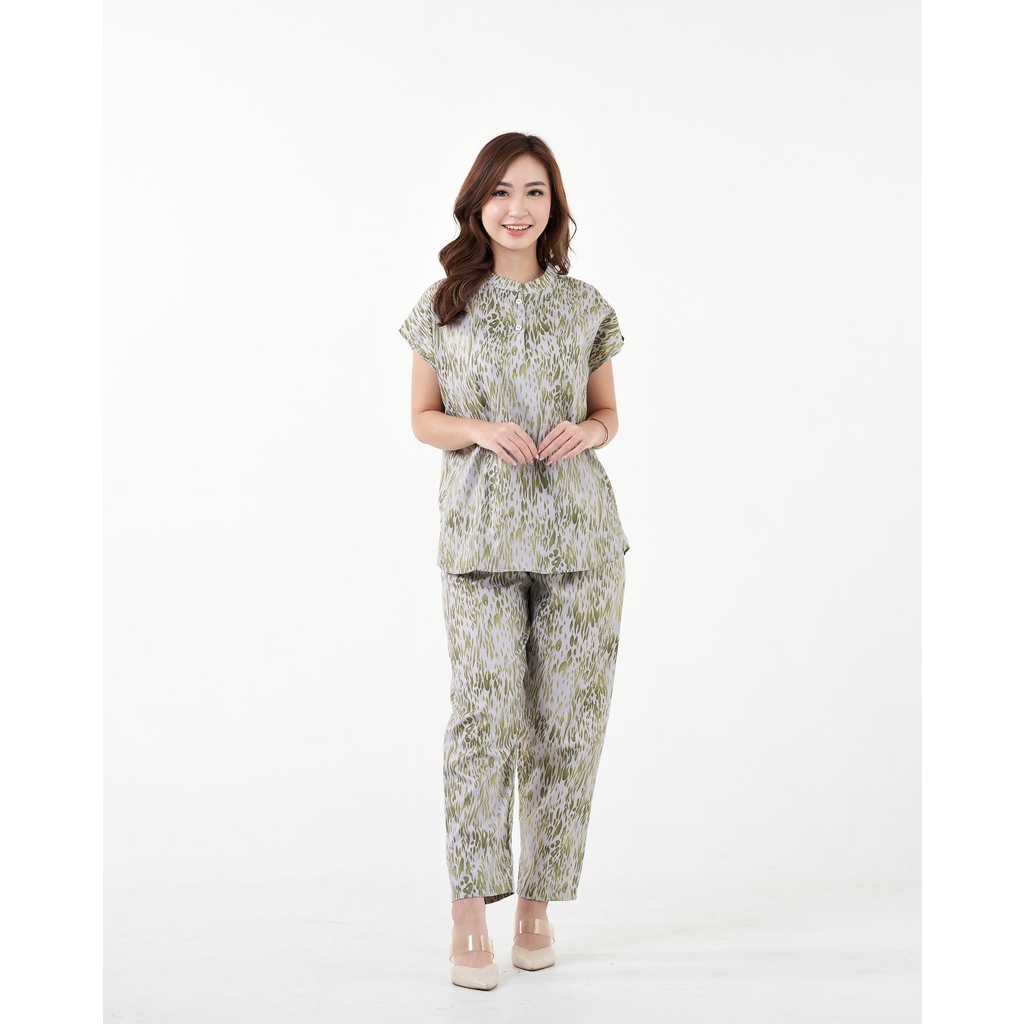 IZANY Piyama Dewasa Daily Set / One Set Aeon all size Lengan Pendek Allsize-TOURLES GREEN