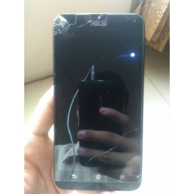 Asus zenfone 2 laser 5,5"ze550kl (matot)