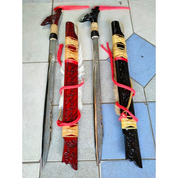 Mandau Baja Putih Motif Kalimantan Golok Parang Senjata Dayak Pusaka Khas Suku Dayak Motif Burung Uk