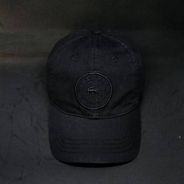 Topi lacoste