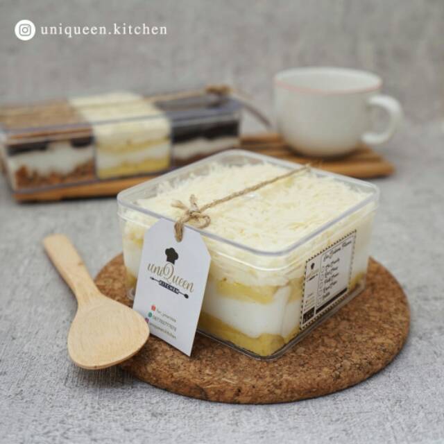 

uniQueen Dessert Box, Rich Cheesy