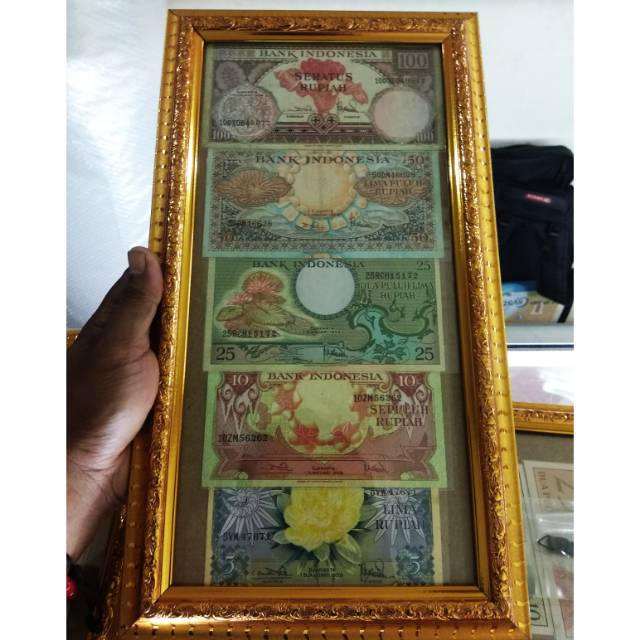 Uang kuno set seri bunga thn 1959 sudah pake bingkai