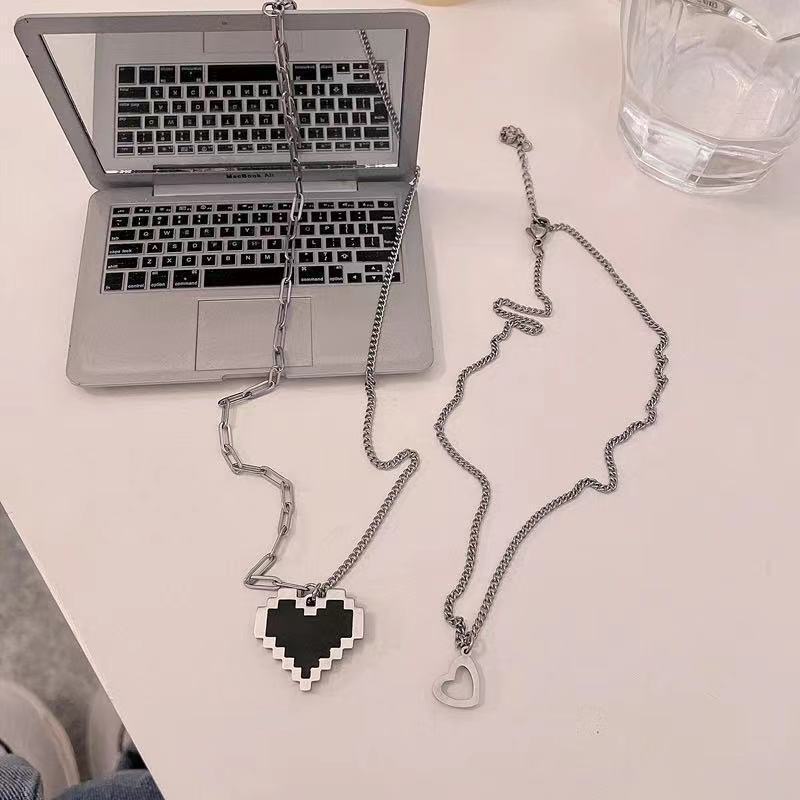 YEEZII Simple Chain Necklaces Mosaic Heart Pendant Necklace Silver Multilayer Choker Necklace for Women Accessories Jewelry