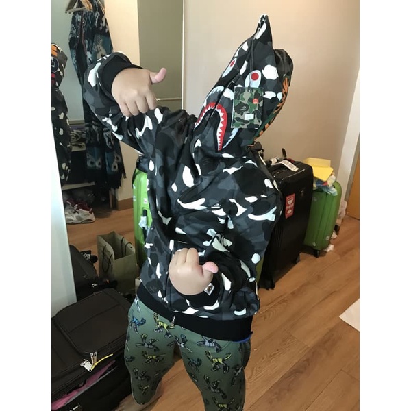 Pria-Jaket- Bape Hoodie / Bape Shark / Jaket Bape A Bathing Ape Shark City Camo -Jaket-Pria.