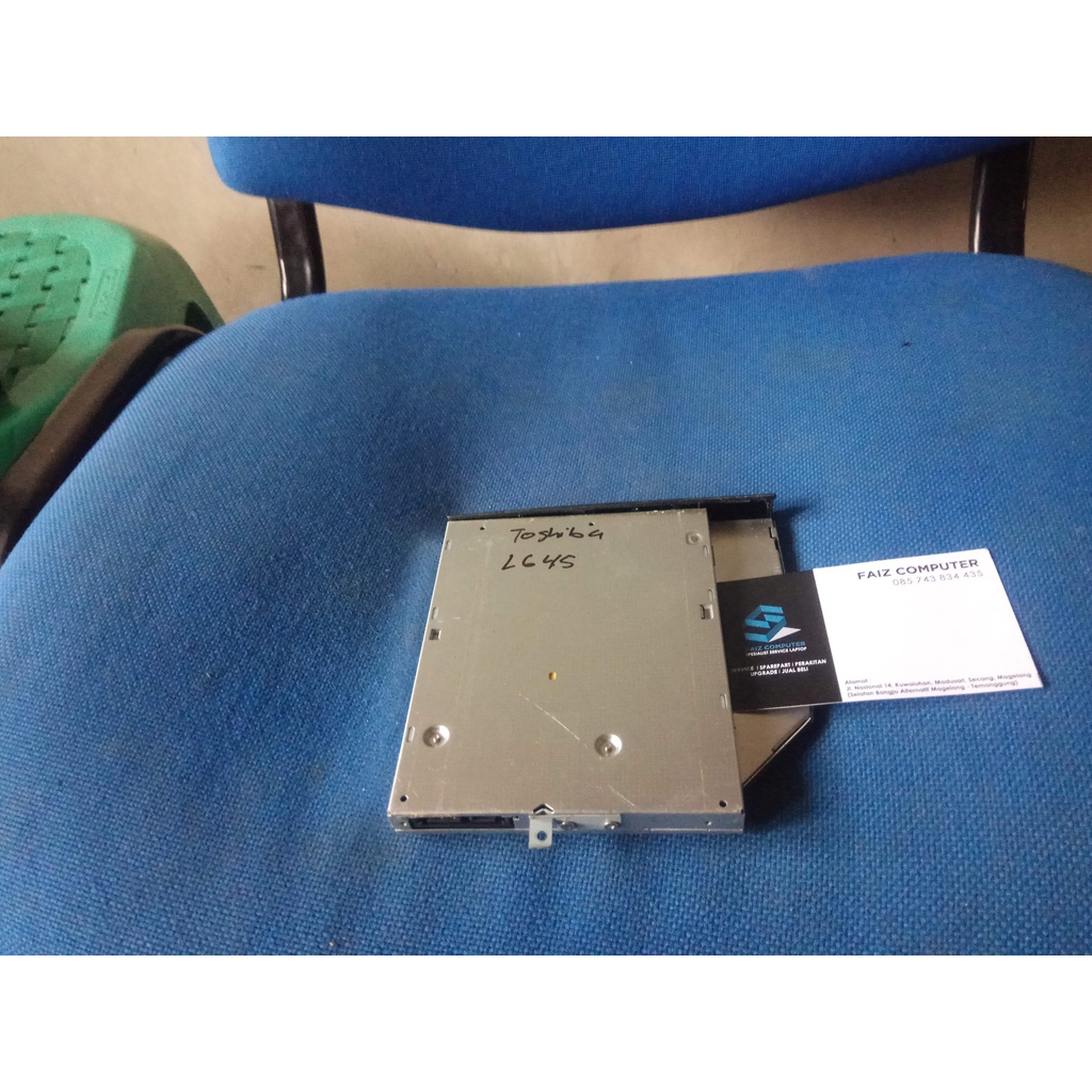 DVD LAPTOP NOTEBOOK TOSHIBA L645