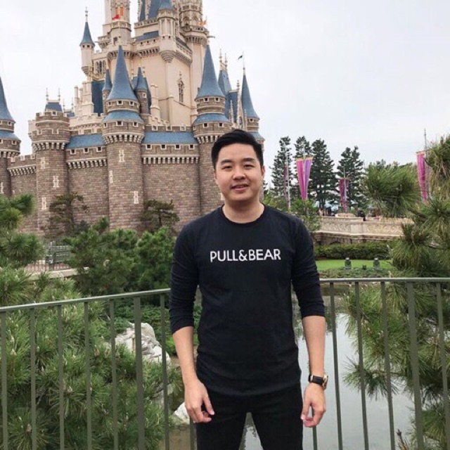 T-shirt / Kaos Cowok Pull and Bear Lengan Panjang / Baju Pria Pull and Bear Lengan Panjang