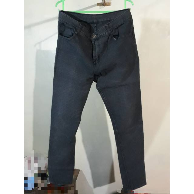 PRELOVED CELANA JEANS CELANA JEANS LEVIS CELANA JEANS UNISEX CELANA JEANS WANITA CELANA PANJANG