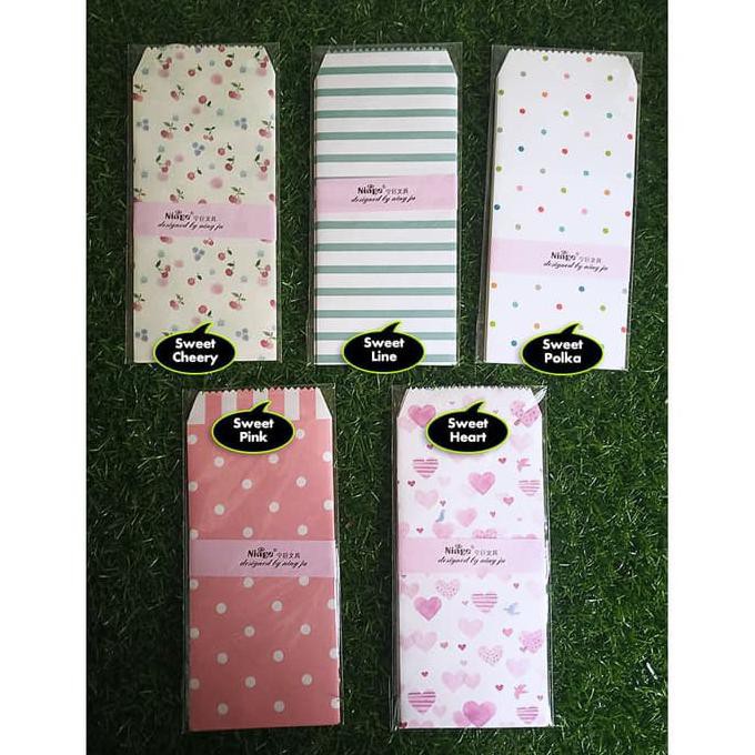 

Buruan Beli Amplop Lebaran Karakter / Angpao Motif Fancy - Sweet