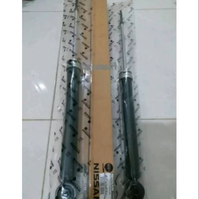 Shockbreaker grand Livina belakang