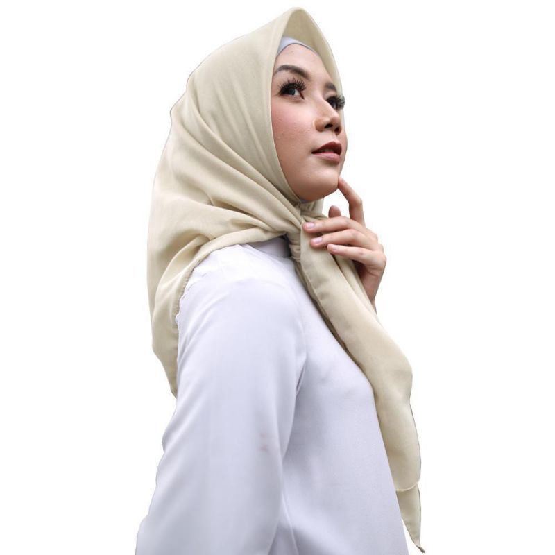 Hijab Segi Empat Elzatta - Keisha Sadia Elzatta-2