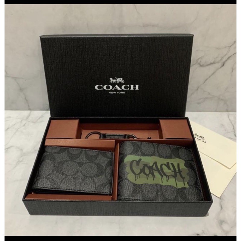 Dompet pria cowok coach grafiti original