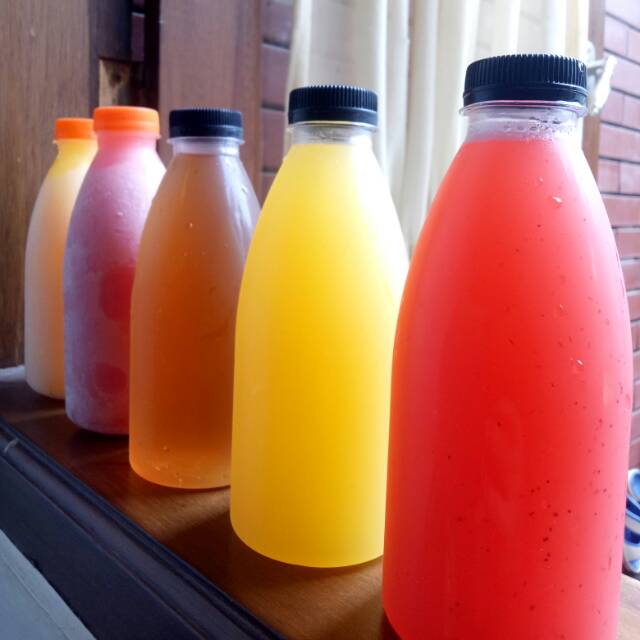 

Jus buah segar home made, gula asli tanpa pemanis buatan rasa sirsak,mangga,oranges,jambu,Strawbery