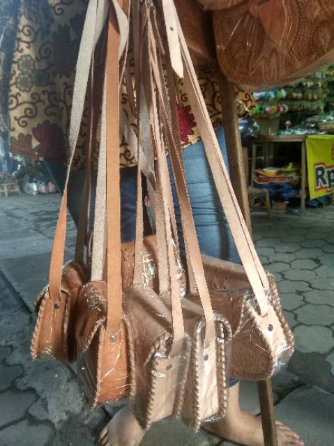 (BISA COD) TAS SELEMPANG KULIT ASLI UKURAN KECIL 15x11x5 cm - SLING BAG WANITA MURAH OOTD