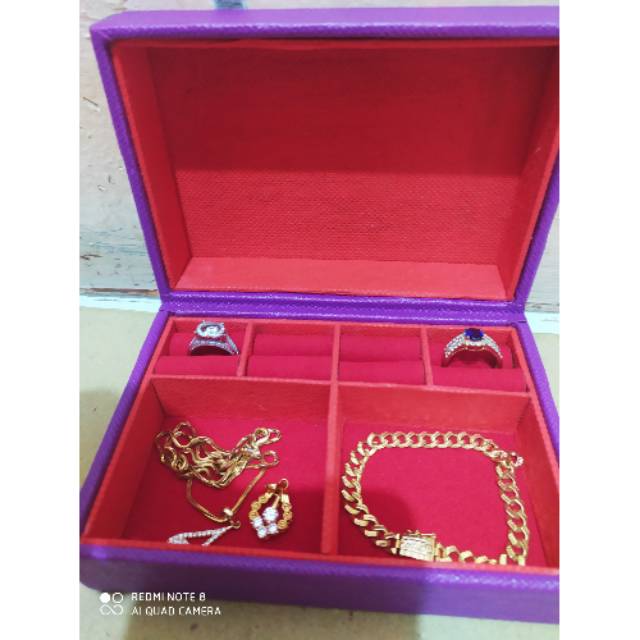 Kotak perhiasan cincin kalung gelang liontin LM warna ungu