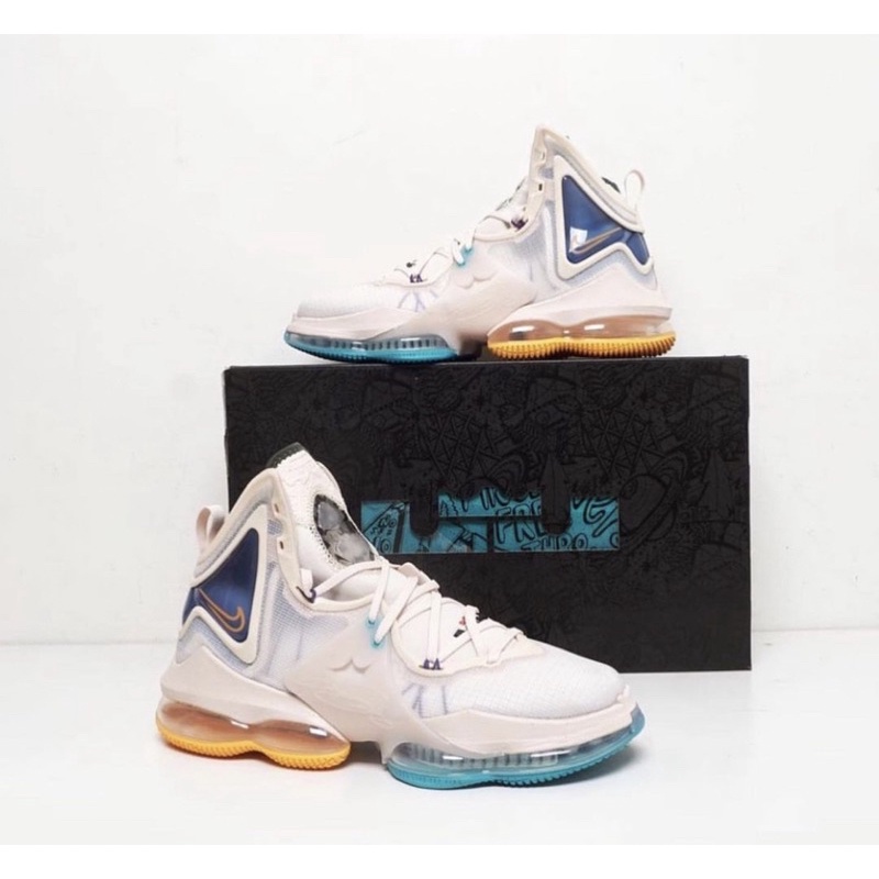 SEPATU BASKET LEBRON 19 MINEAPOLIS LAKERS BNIB ORIGINAL