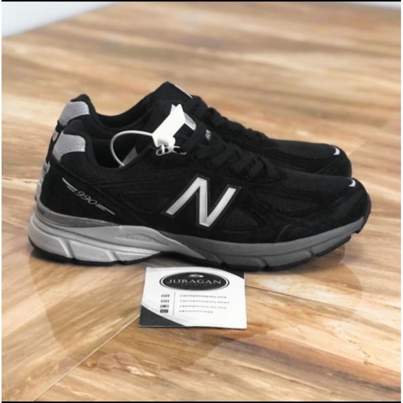 New Balance 990v4 x Kith &quot;Black Silver&quot;
