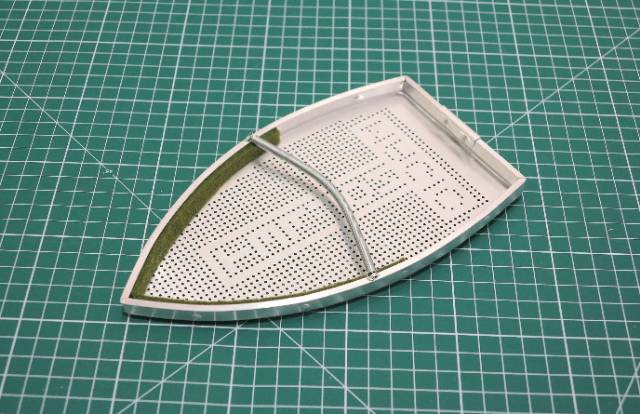 Sepatu Teflon Setrika Uap Listrik BS-3PC / Magic Ironing Shoe