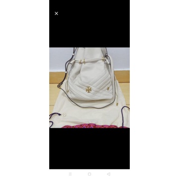 Tas Tory Burch Kira bucket kulit PL