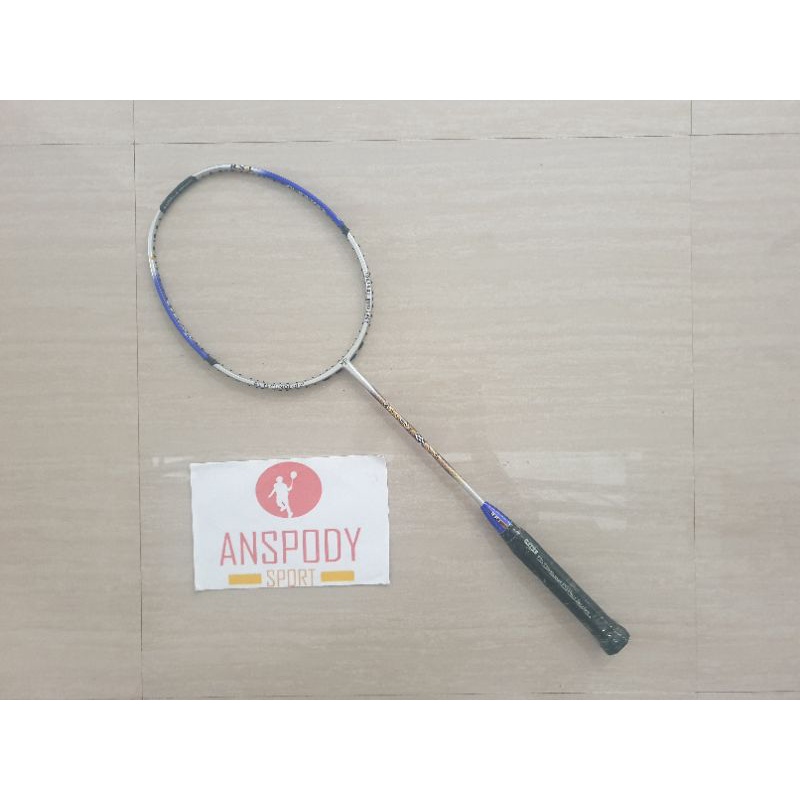 RAKET BADMINTON RSL MATRIX F16