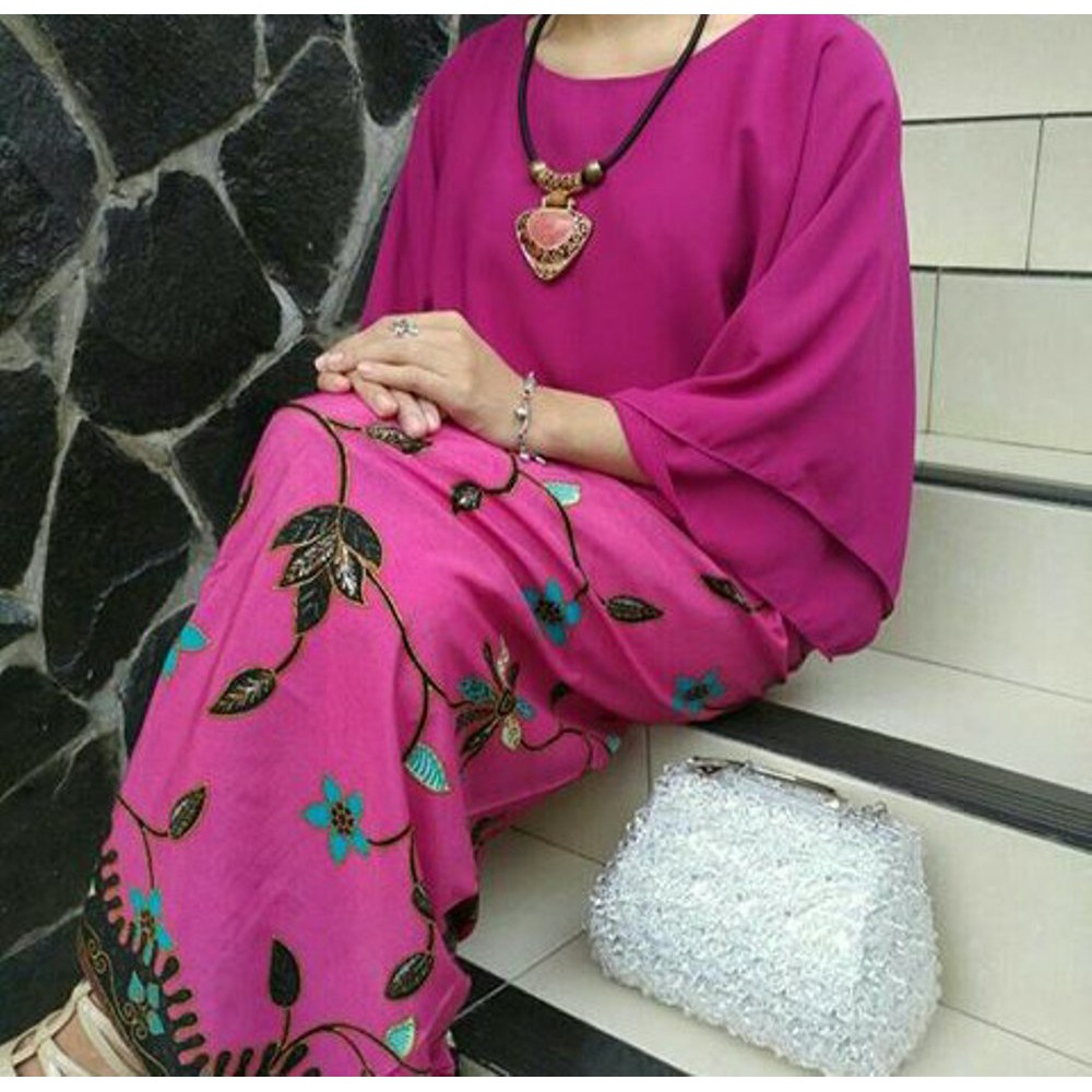 Unik Diskon Besar Rok Kutubaru 43 Rok Lilit Kain Batik Serut Modern Murah Bagus