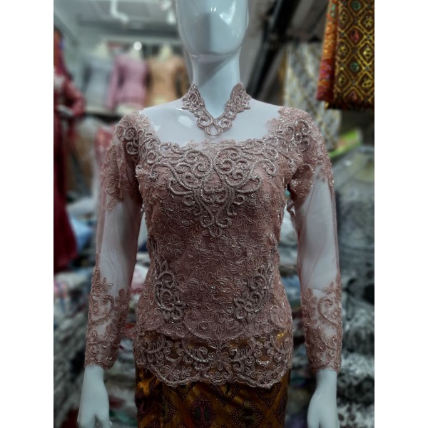 kebaya modern / kebaya brokat / Atasan kebaya brokat bordir kerah payet