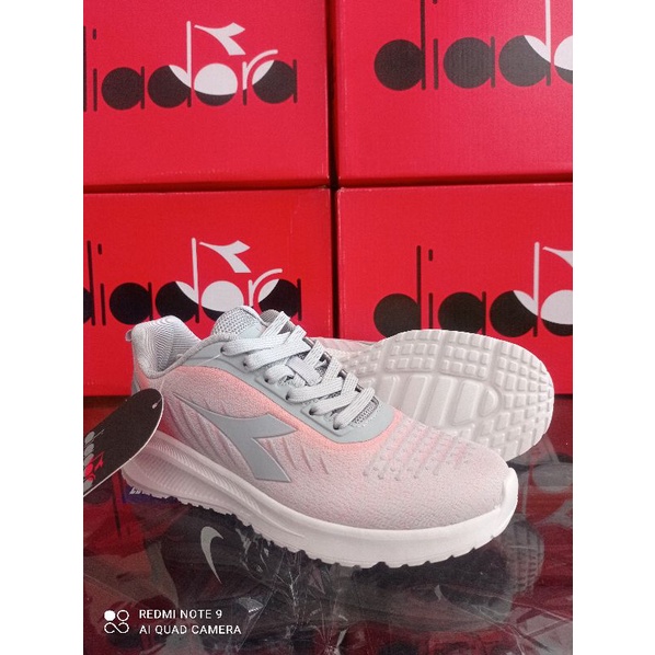 Original Sepatu Running Diadora Ciello