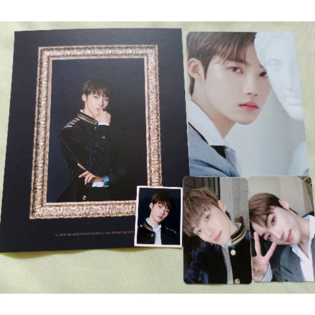 Ready Stock Member Set TheB 2nd Fankit, Photobook &amp; Bookmark(pembatas buku)