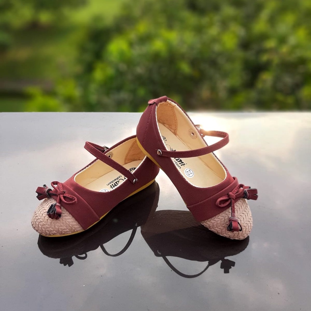 SBA03 22-25 Sepatu Balet, Flatshoes Anak Perempuan Umur 1 2 3 tahun - Motif Pita Rajut