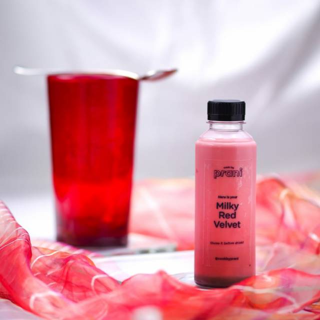 

Milky Red Velvet