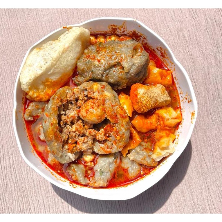 

Tomtomfood - Bocirat Jumbo Beranak ( Isi Bakso dan Cincang Sapi )