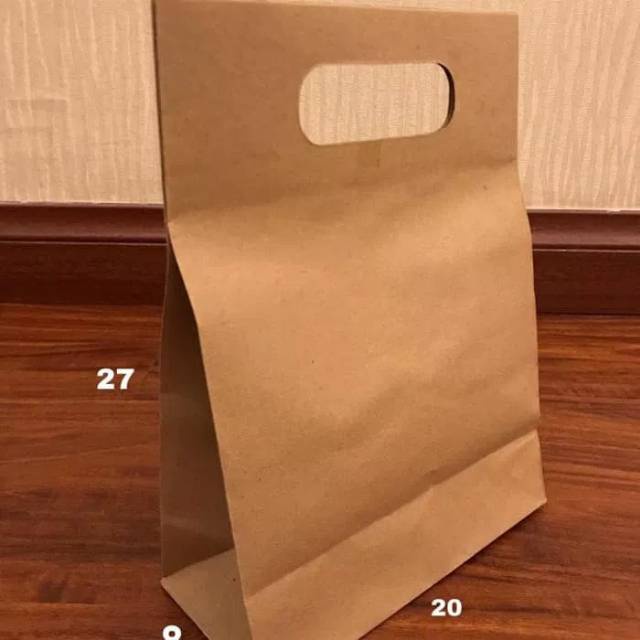 

PAPERBAG POUND COKLAT POLOS UK 20X9X27CM / TAS KERTAS COKLAT POLOS / GOODIEBAG POLOS ISI 20PCS MINIMAL ORDER 20PCS
