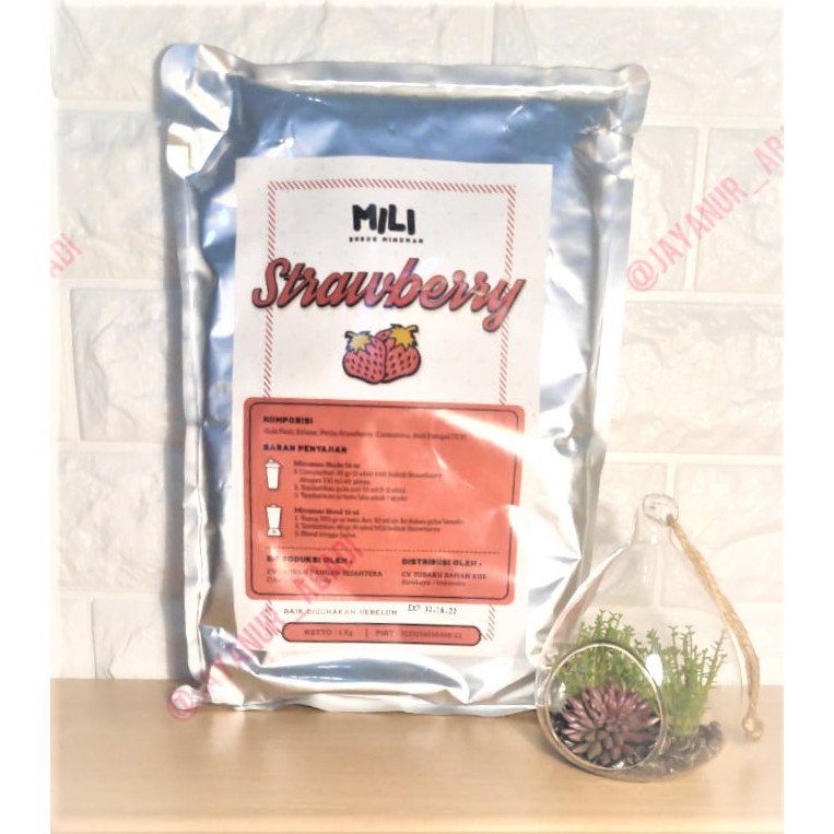 

BUBUK MINUMAN MILI STRAWBERRY ORIGINAL 1KG (exp 24bln)