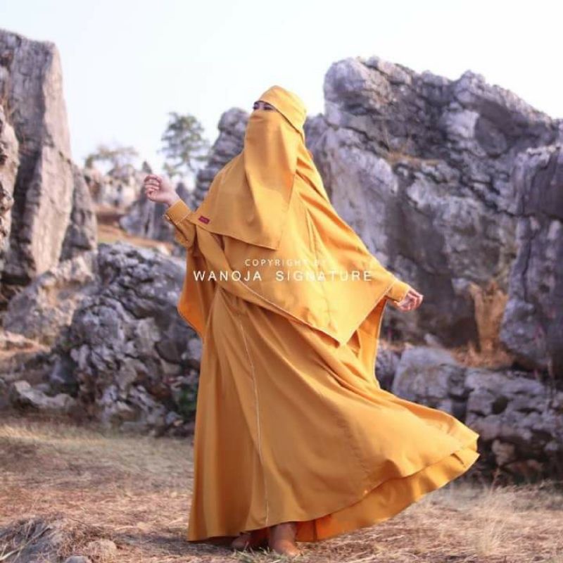 [COD] Gamis Pesta SET syar'i cadar Wanoja Terbaru || Limited Crepe || Wanoja Signature Mustard, Dust