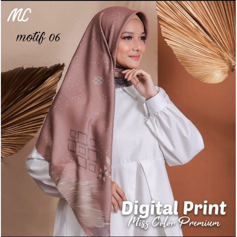 HIJAB SEGI EMPAT VOAL PREMIUM MISS COLOR - UMAMA SCARF 110X110 CM