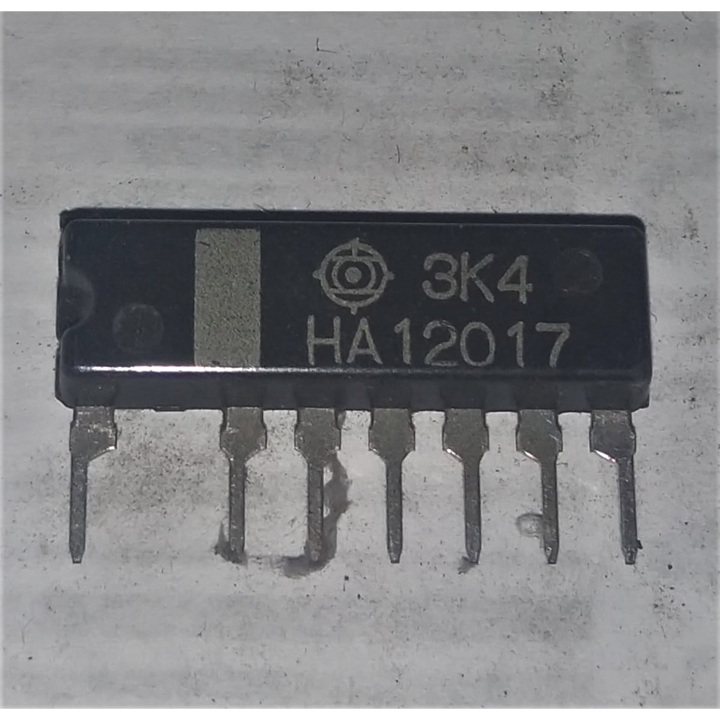 IC HA12017 12017 Low Noise PreAmplifier - Hitachi