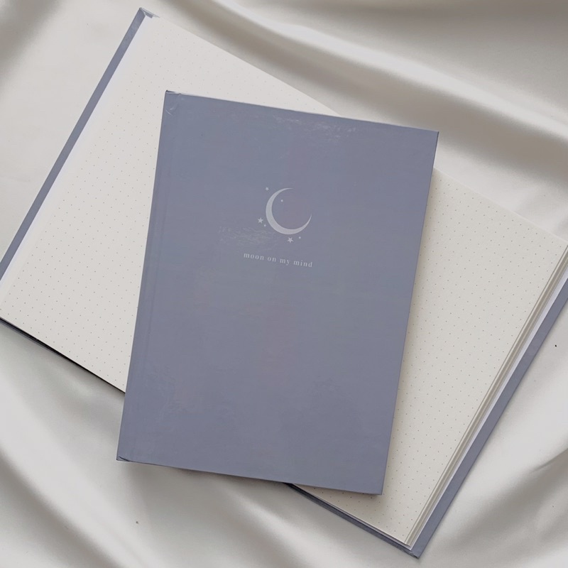 

CLYRIE KENNY STUDIO Jurnal Book Aesthetic Journal Dialy Planner Notebook A5 Hardcover Moon on My Mind