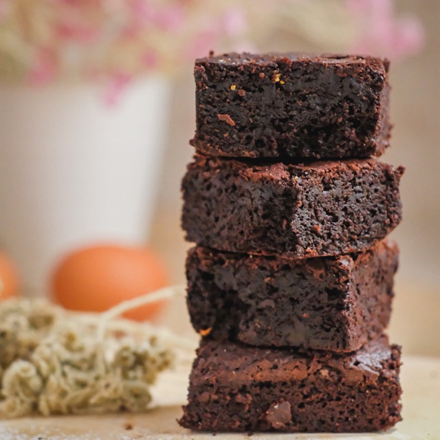 

Fudgy Brownies Large Size