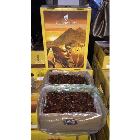 

Kurma Grosir Golden Valley