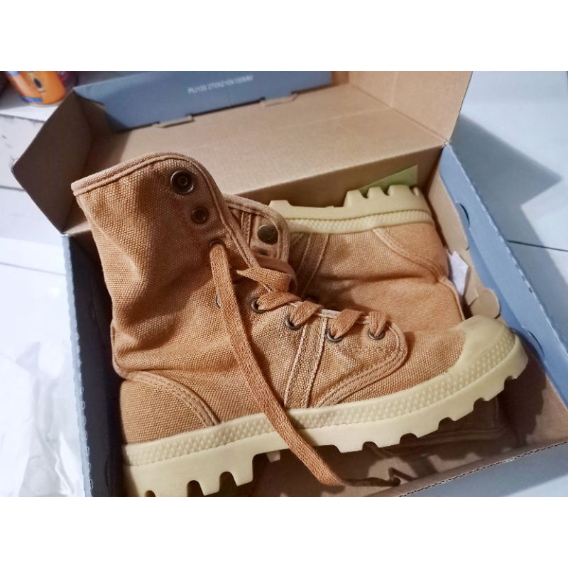 Sepatu boots wanita palladium pallabrouse baggy