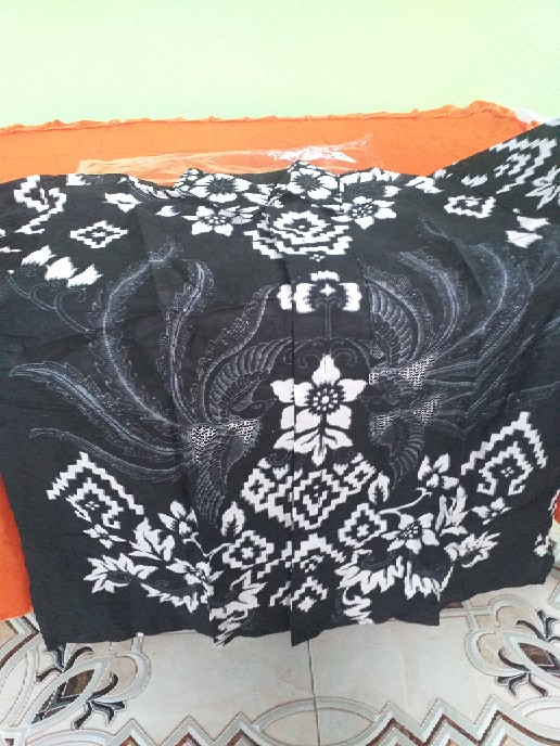 Maura Couple - Sania Ruffle Batik Couple Ori Ndoro Jowi Dnt Garansi Termurah Shopee - Kebaya Modern