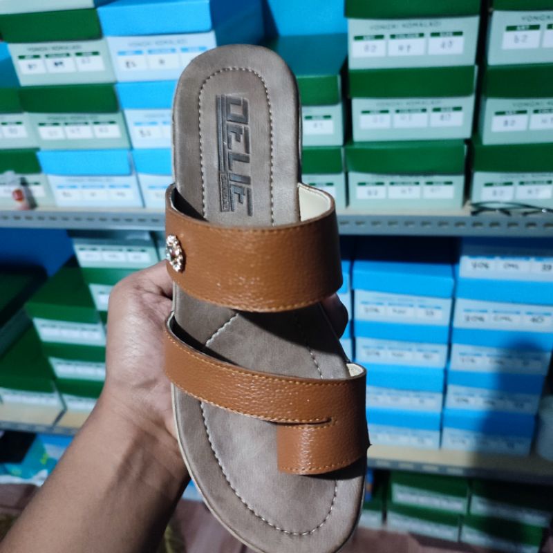 Sandal wanita kulit asli wedges Terbaru kekinian