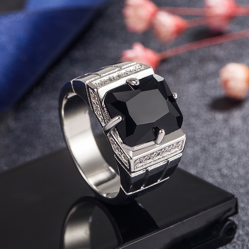 Cincin Pria Bahan Titanium Steel S925 Hias Batu Zircon Warna Merah Biru Hijau Untuk Pernikahan