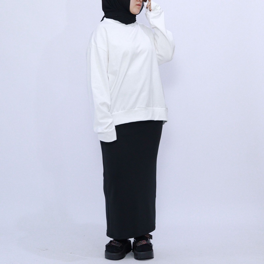 Dini sweater