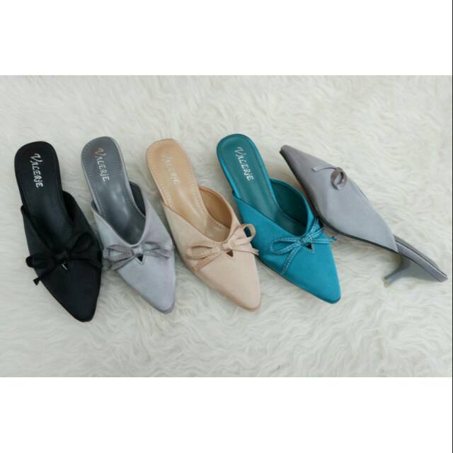 Valerie shoes import