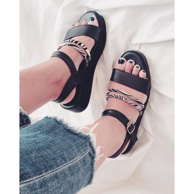 PRELOVED LAISY BY 13 THE SHOES